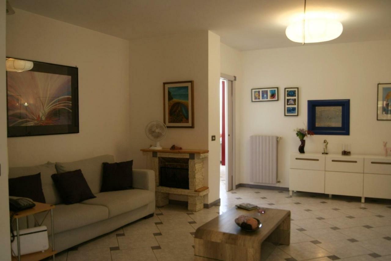 La Veranda Sul Mare Apartment *